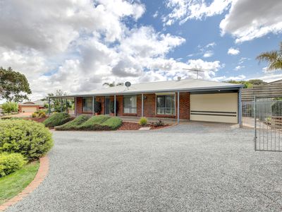 9 Lincoln Drive, Murray Bridge East