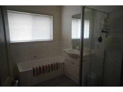 1 / 222 Baillie Street,, Horsham