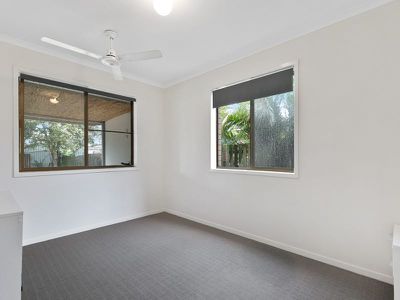 28 Caringa Street, Urangan