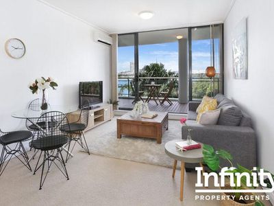 6 / 27 Bennalong Parkway, Wentworth Point