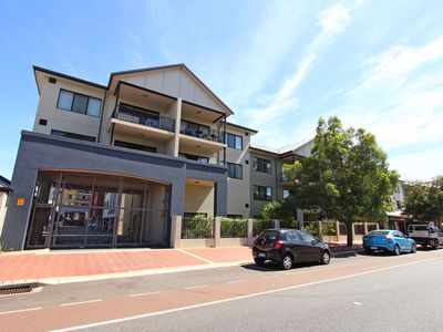 105 / 215 Stirling Street, Perth