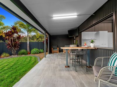 36 Kingfisher Crescent, Palmview