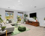 1 / 3 Ellenvale Drive, Narre Warren