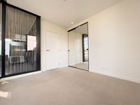 406 / 140 Dudley Street, West Melbourne