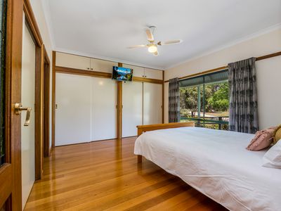 111 Doolan Crescent, Heathcote