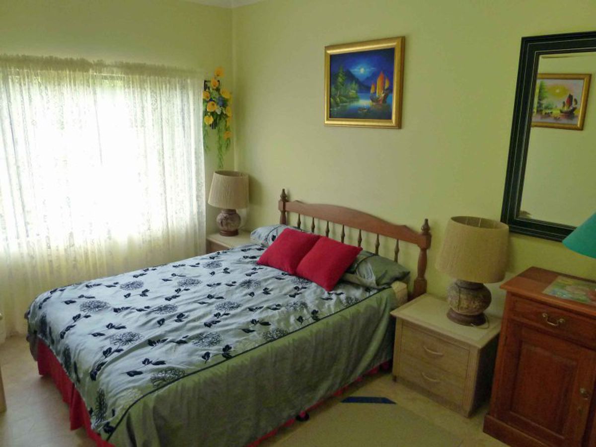 201 Deep Creek Road, Atherton