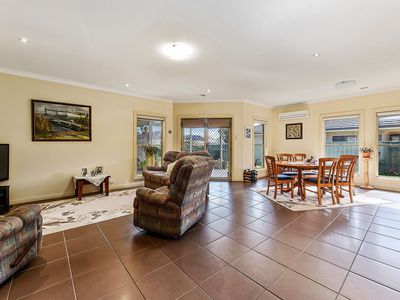 22 Saint Martins Drive, Mount Gambier