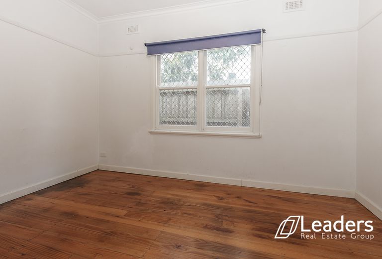 122 Perry Street, Collingwood