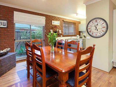 31 AZURE DRIVE, Wodonga
