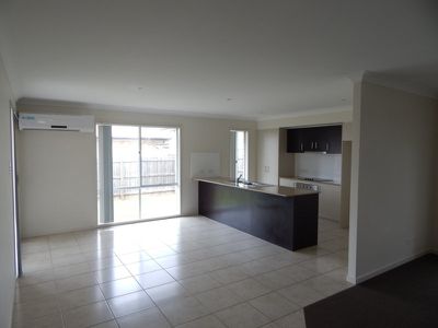 45 Oxford Street, North Booval