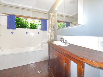 74 HOLLAND STREET, Wongaling Beach