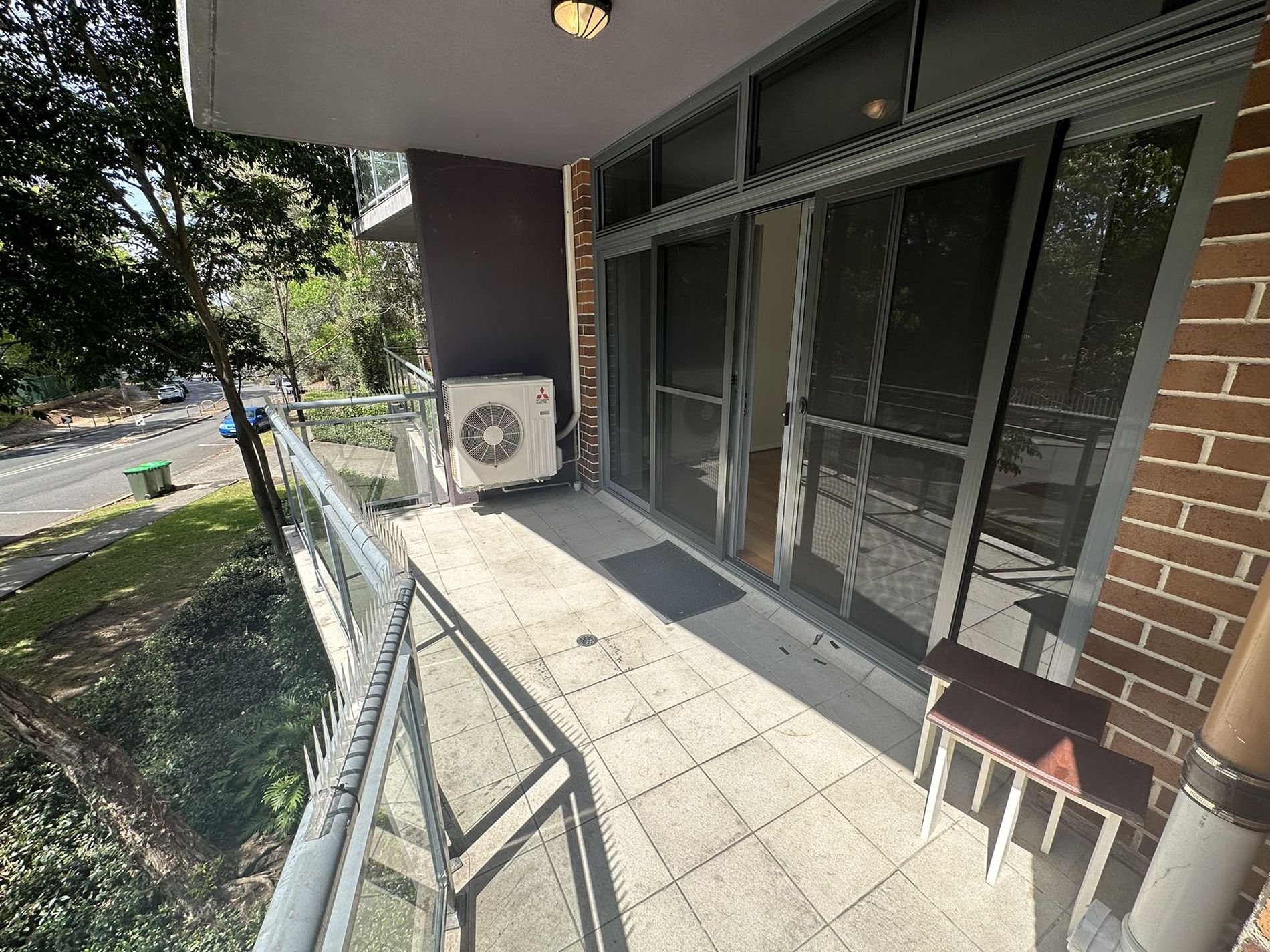 1 / 24-28 College Crescent, Hornsby