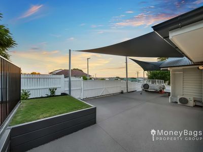 5 Advance Street, Newtown