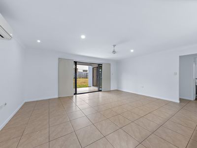 1 / 89 Parker Rd, Cannonvale