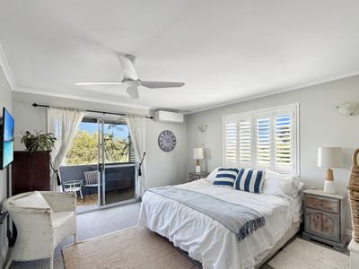 2 Saunders Street, Point Vernon