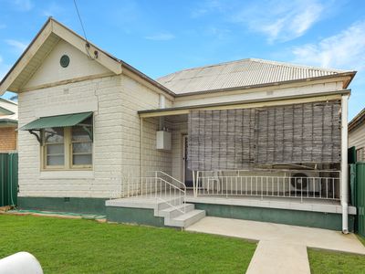 111 Currajong Street, Parkes