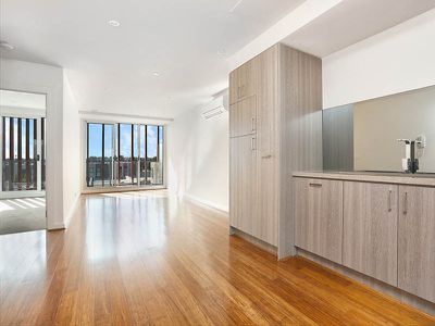 307 / 7 Warrs Avenue, Preston