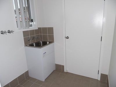 3 / 5 Vlatko Drive, West Hoxton