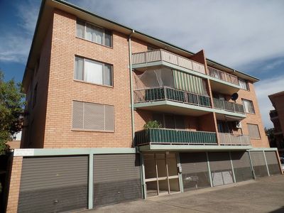 44 / 1 Riverpark Drive, Liverpool