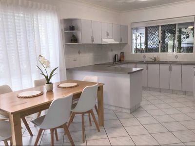 1 / 39 Cairns Street, Cairns North