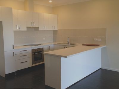 2 / 122 Wentworth Street, Port Kembla