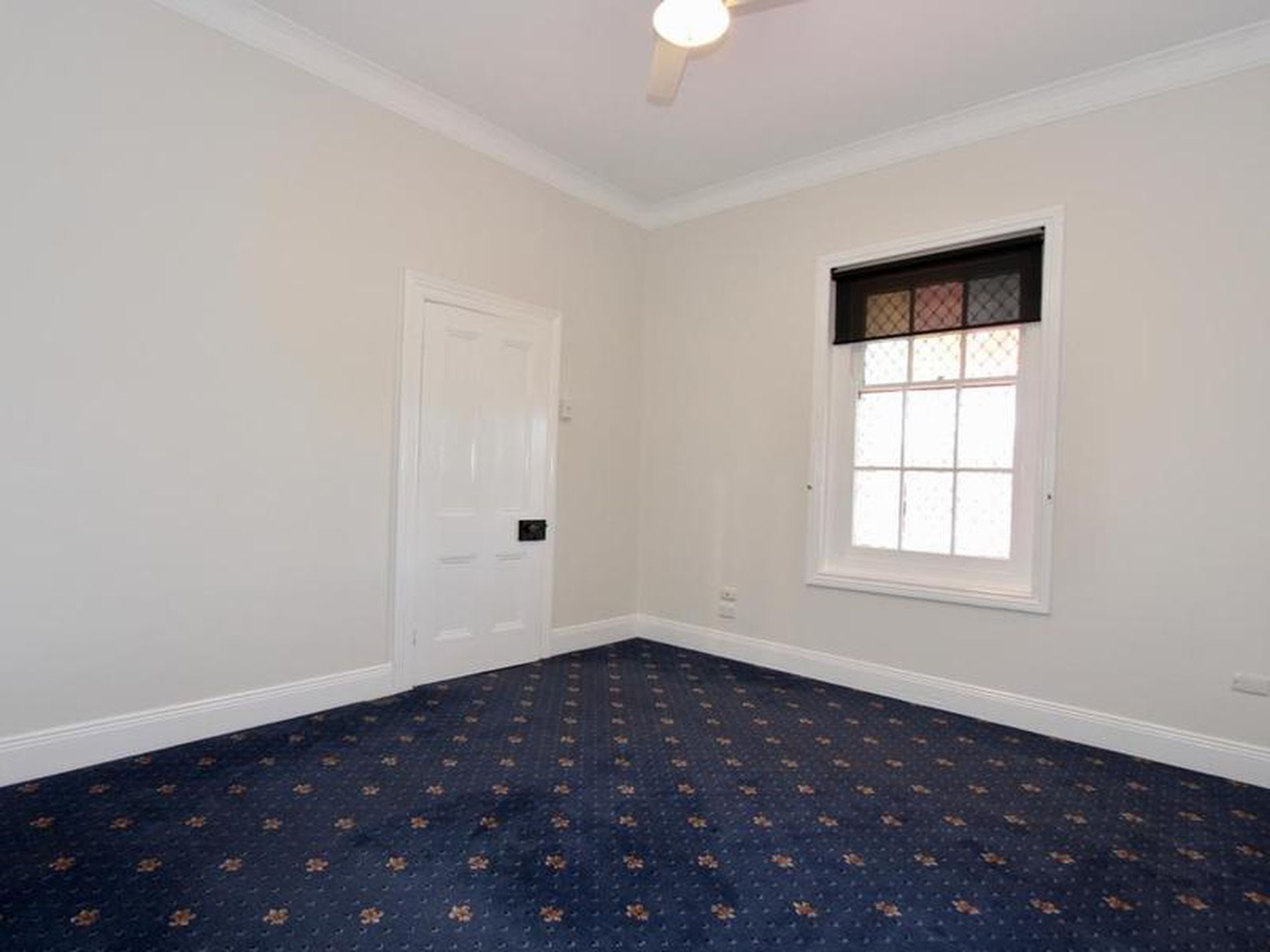 16 Bant Street, Bathurst