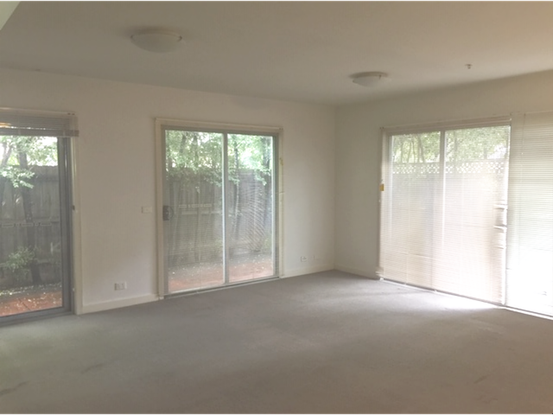 9 / 35 Rosstown Road, Carnegie