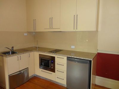 1 / 117 Forest Road, Arncliffe