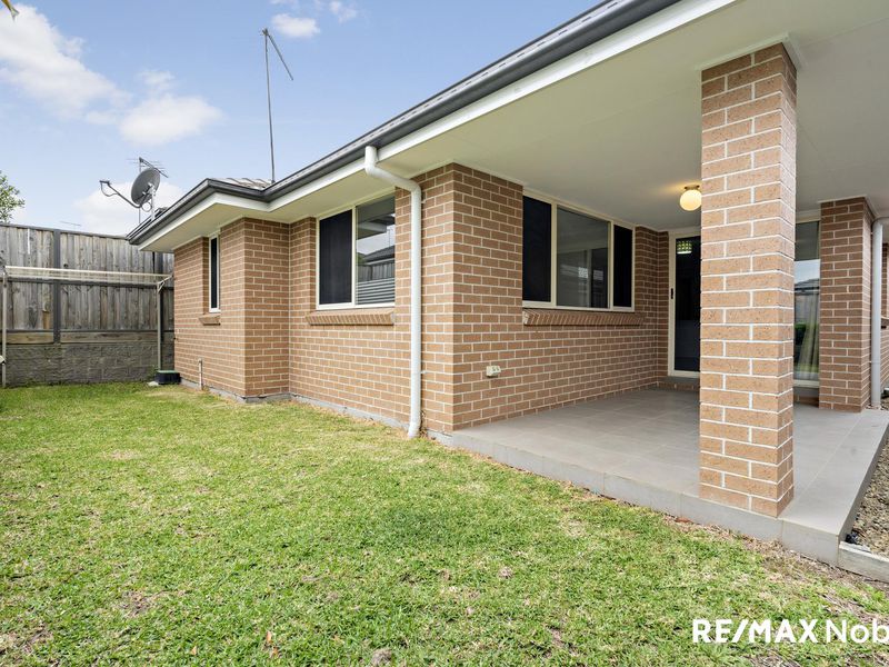 10 Wirraga Street, Bungarribee