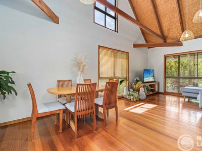 17 Robin Street, South Golden Beach