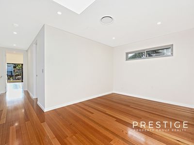 111 Gungah Bay Road, Oatley