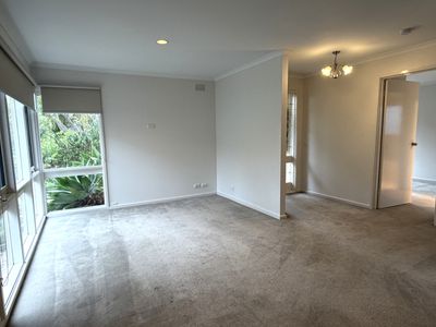 33A Polwarth Crescent, Belmont