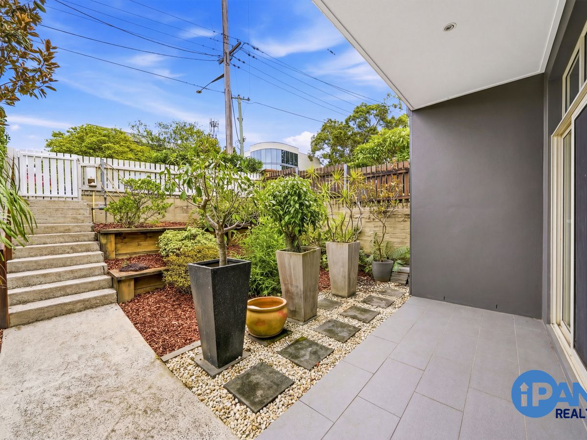 2 / 58 Higginbotham Road, Gladesville