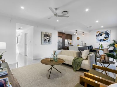 11 / 10 Zircon Close, Rochedale