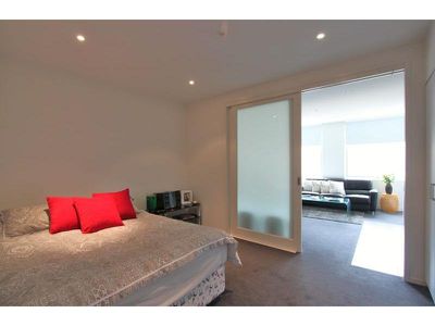 206 / 77 River Street, South Yarra