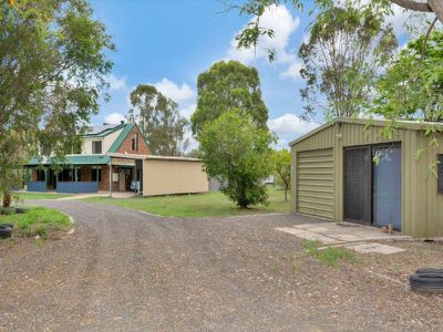 33-35 Roland Court, Peak Crossing