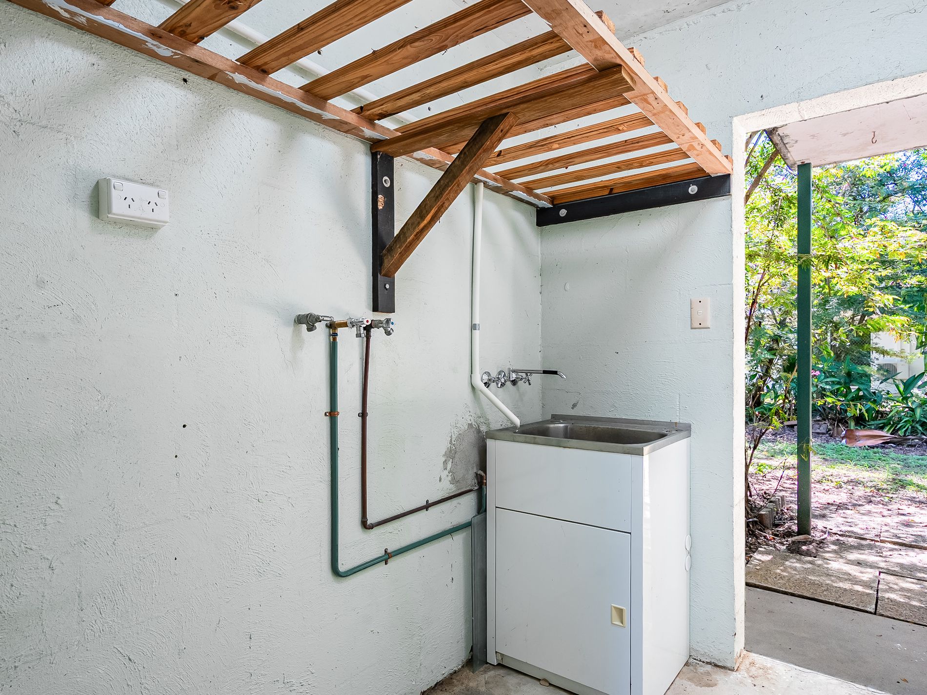 3 / 102-104 Wistaria Street, Holloways Beach