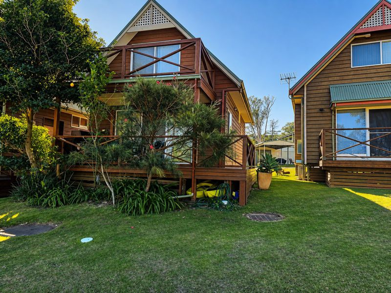16 / 33 BERRARA ROAD, Berrara