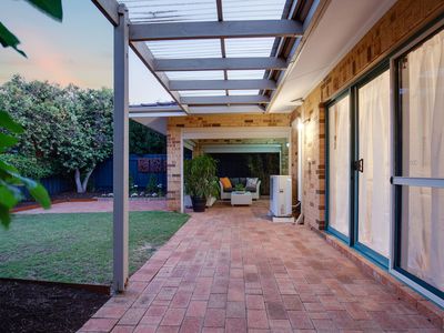 22 Godetia Gardens, Mount Claremont