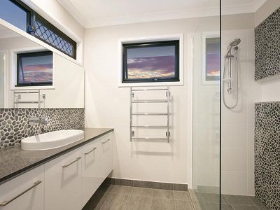 4 English Place, Rochedale