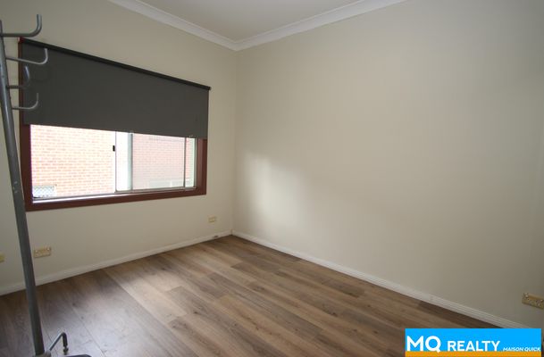 12B Metella Road, Toongabbie