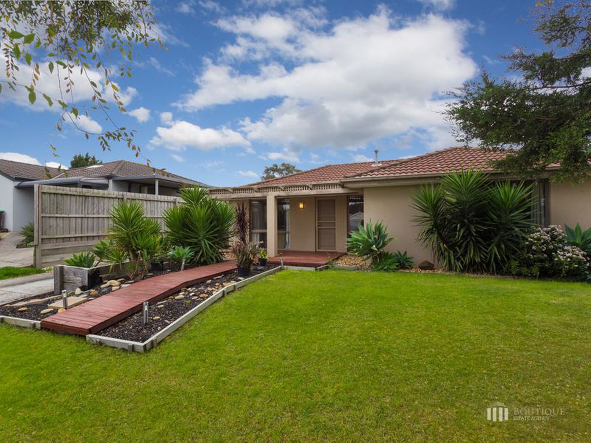 8 Hillview Rise, Hampton Park