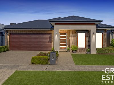 23 Nagle Crescent, Cranbourne West