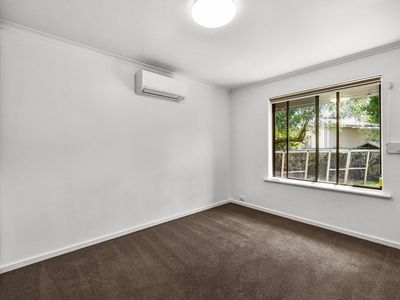 11 Adelaide Road, Millicent