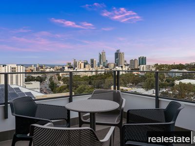 60 / 172 Railway Parade, West Leederville