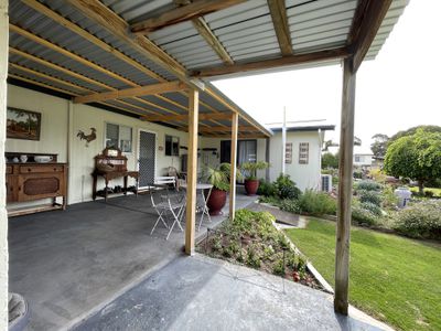 2 FARMER STREET, Rendelsham