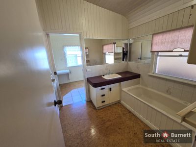 68 Haly Street, Kingaroy