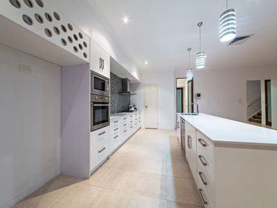 41 Talltrees Circuit, Wakerley