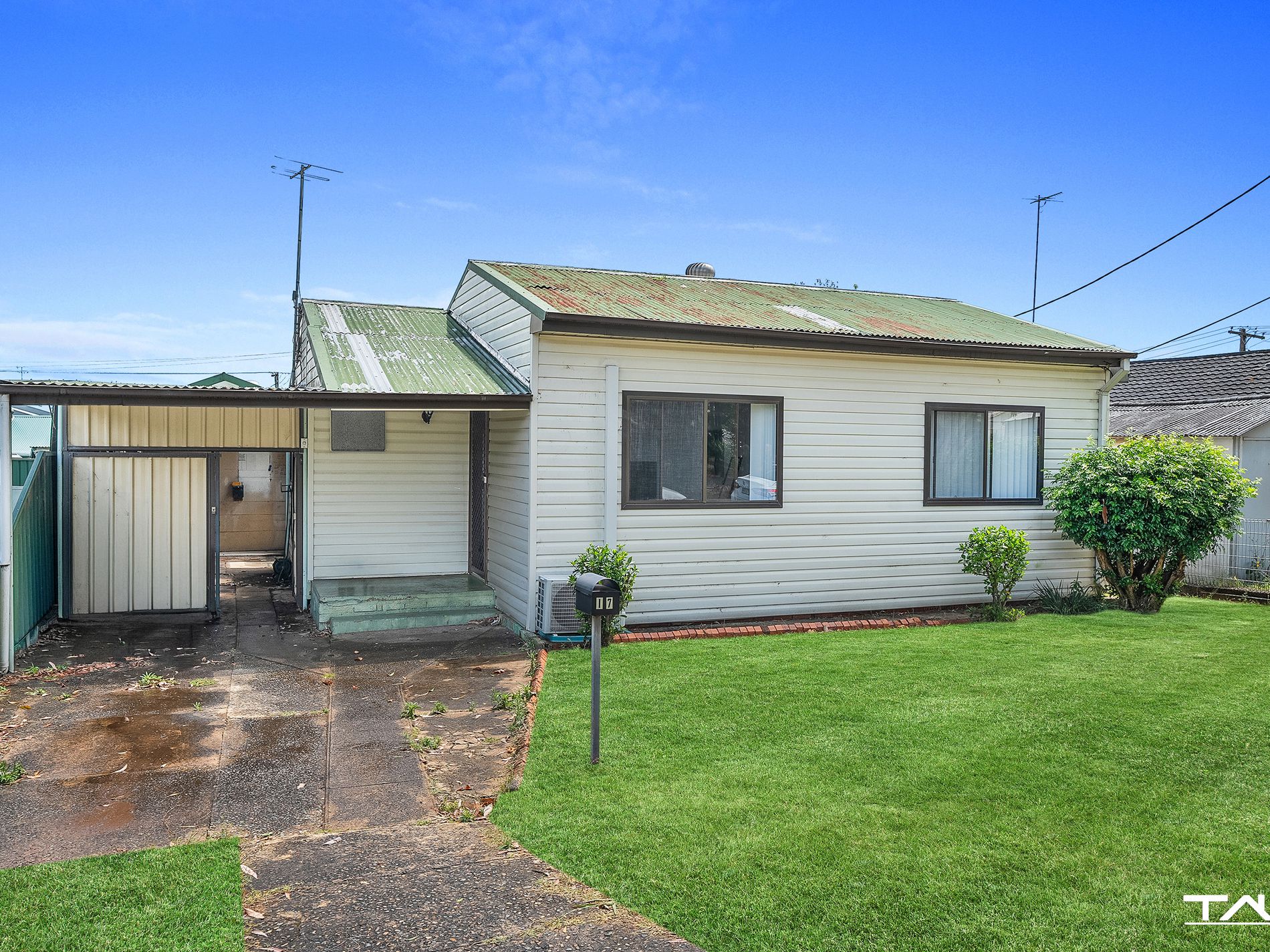 17A Araluen Avenue, St Marys