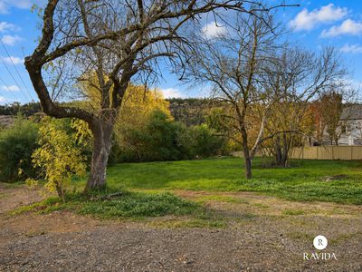 27 Wood Street, Beechworth